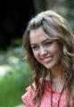 miley-cyrus_COM-hannahmontanamovie-press-rome-2009apr20-d035